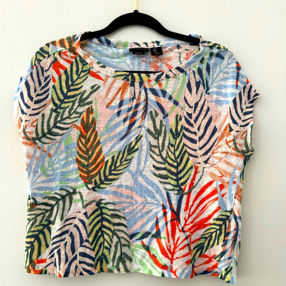 100% Linen Tahari colorful palms resort wear Hawaiian blouse size S